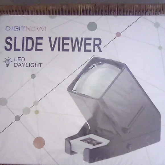 Digitnow Slide Viewer, LED Daylight - Picture 1 of 4